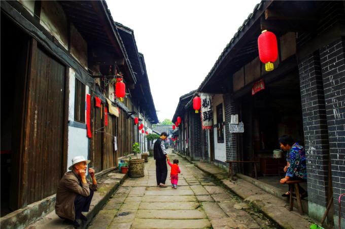 宁波中百2023年净利预减83% 非经常性损益影响显著